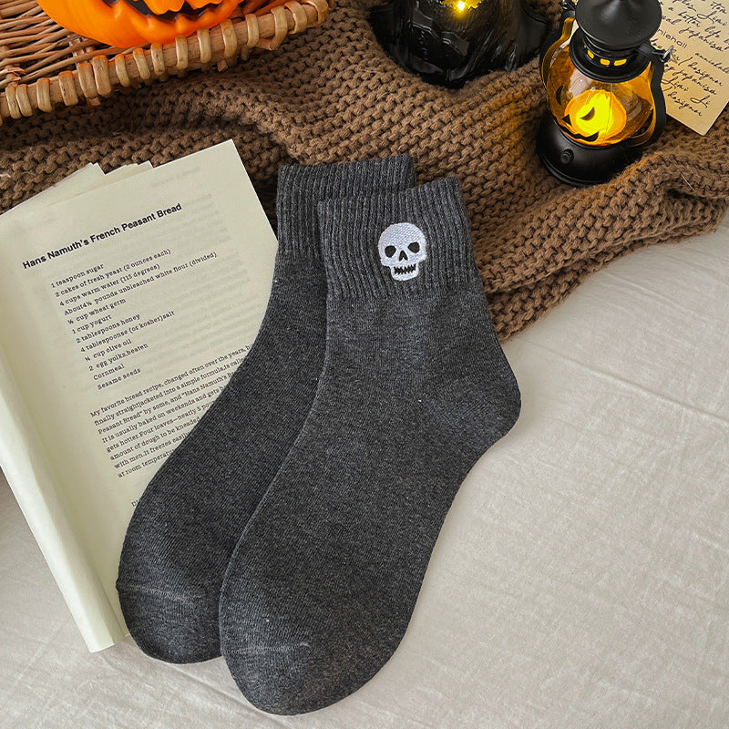 🦇🎃 Spooky-Cute Halloween Embroidered Ankle Socks