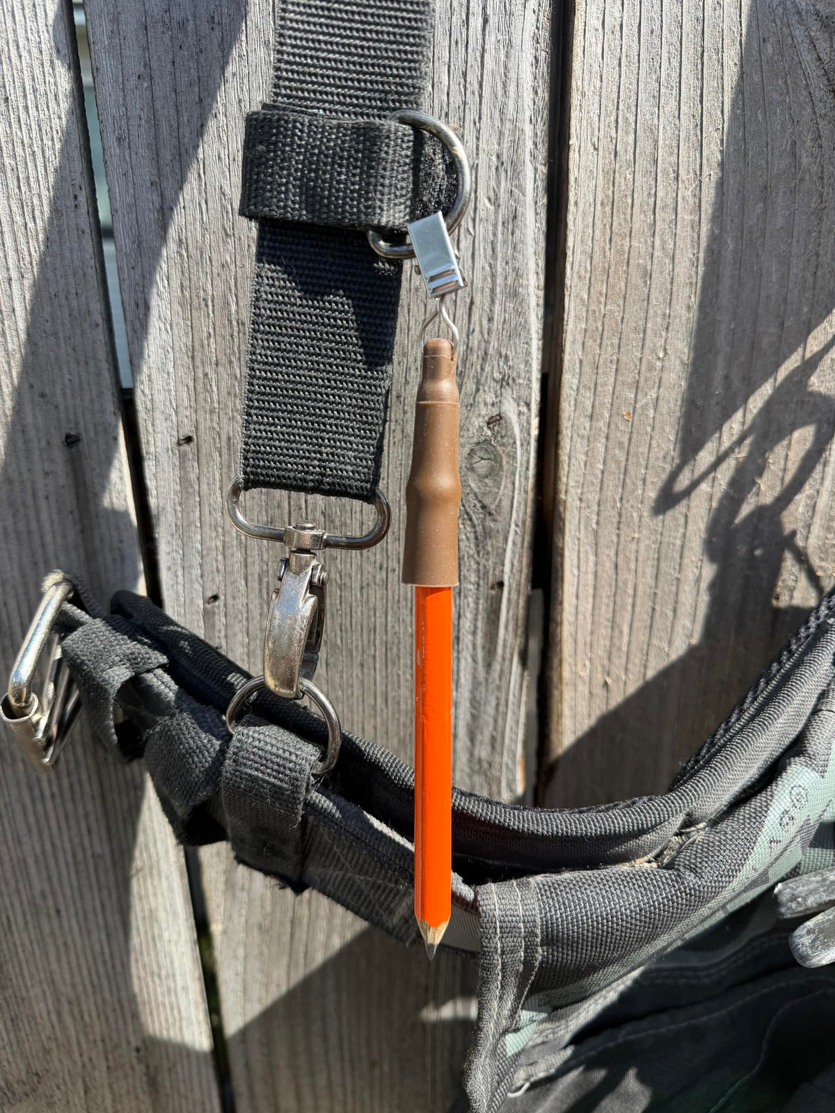 Quick Draw Magnetic Pencil Holder