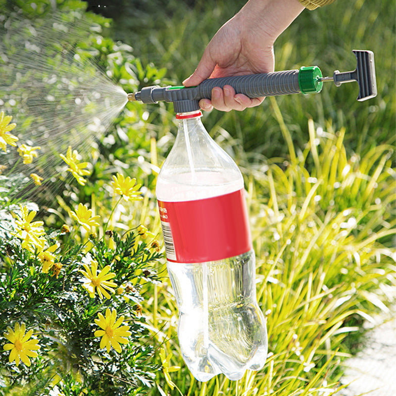 🌿Manual Drink Bottle Sprayer with Adjustable Nozzle‑Portable DIY Garden Spray Tool, Fits Standard