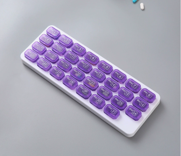 31-days-pill-box-monthly-pill-organizer-arthritis-friendly-easy-open-lids-8798