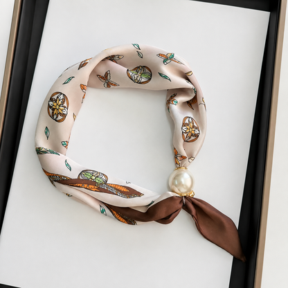 🧣 Effortless Glamour: Pop-On Pearl Necklace Scarf ✨