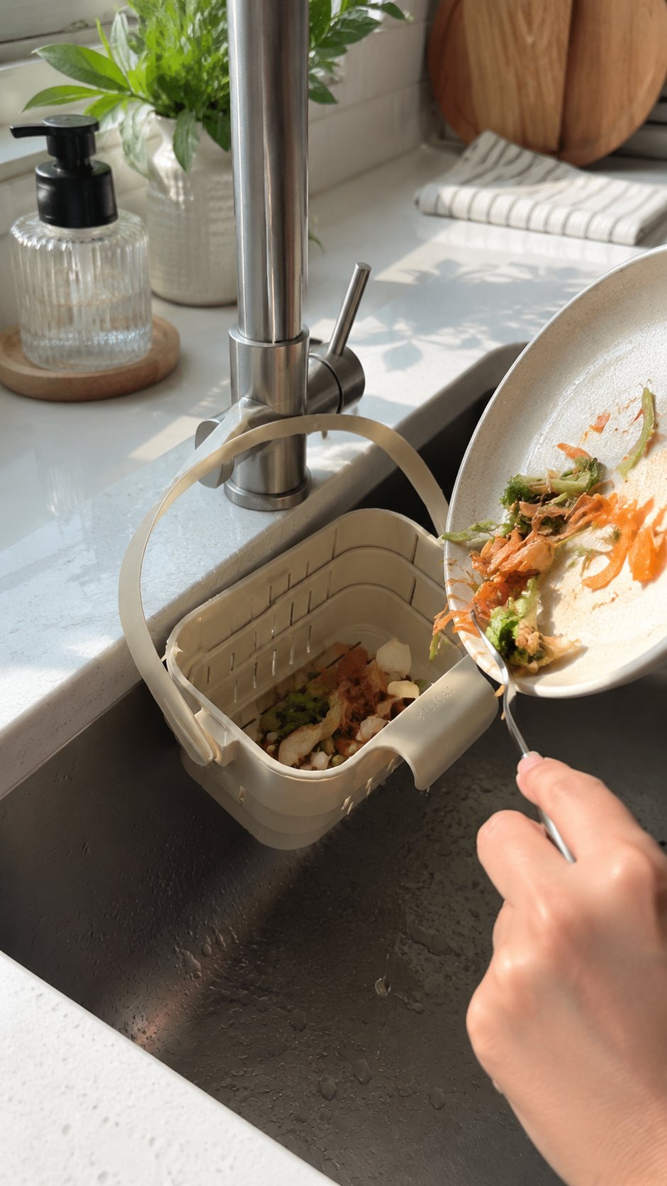 Faucet Hanging Sink Drain Basket