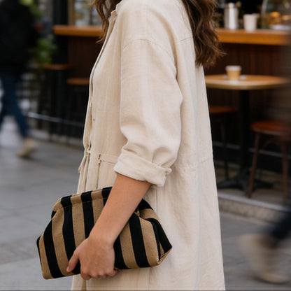 👜 Women’s Striped Crochet Clutch Bag – Lightweight Ruched Woven Makeup Pouch for Travel, Parties & Everyday Style ✨