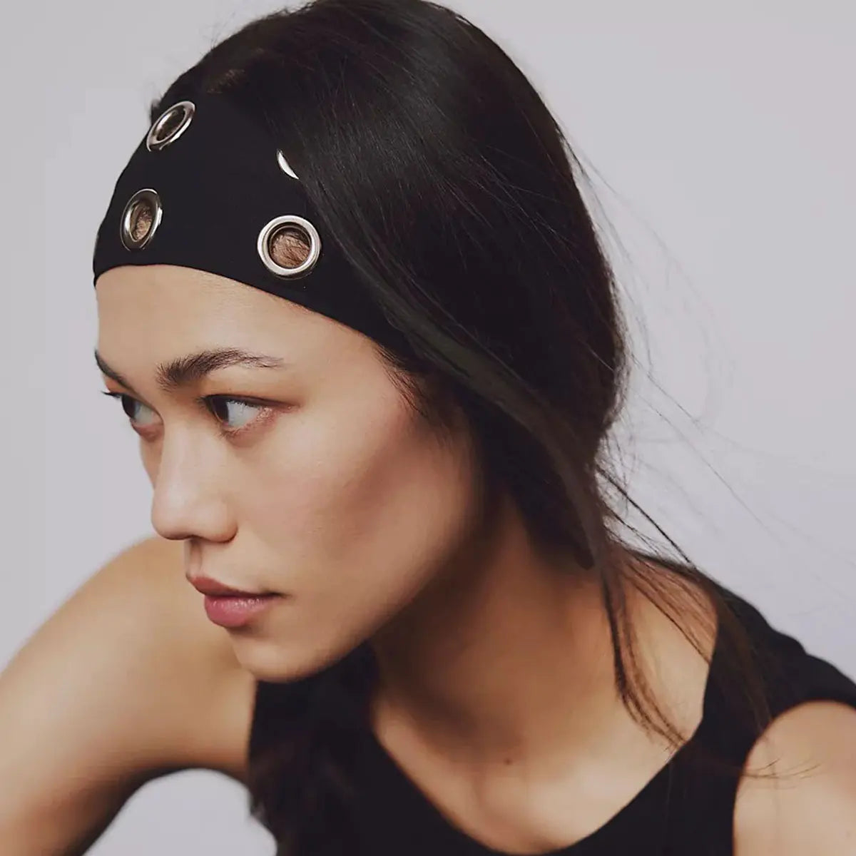 Hollow Out Metal Eyelets Elastic Headband