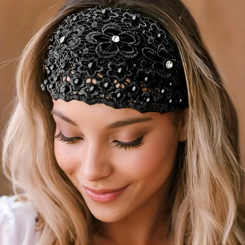 ✨Plum Blossom Hollow Beaded Wide Headband