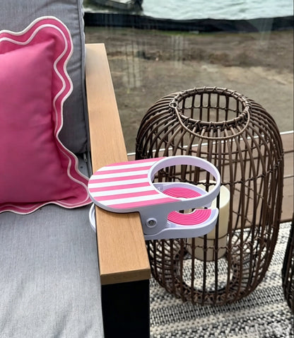 🏖️Clip-On Drink Holder – Secure Your Beverage Anywhere!🍾