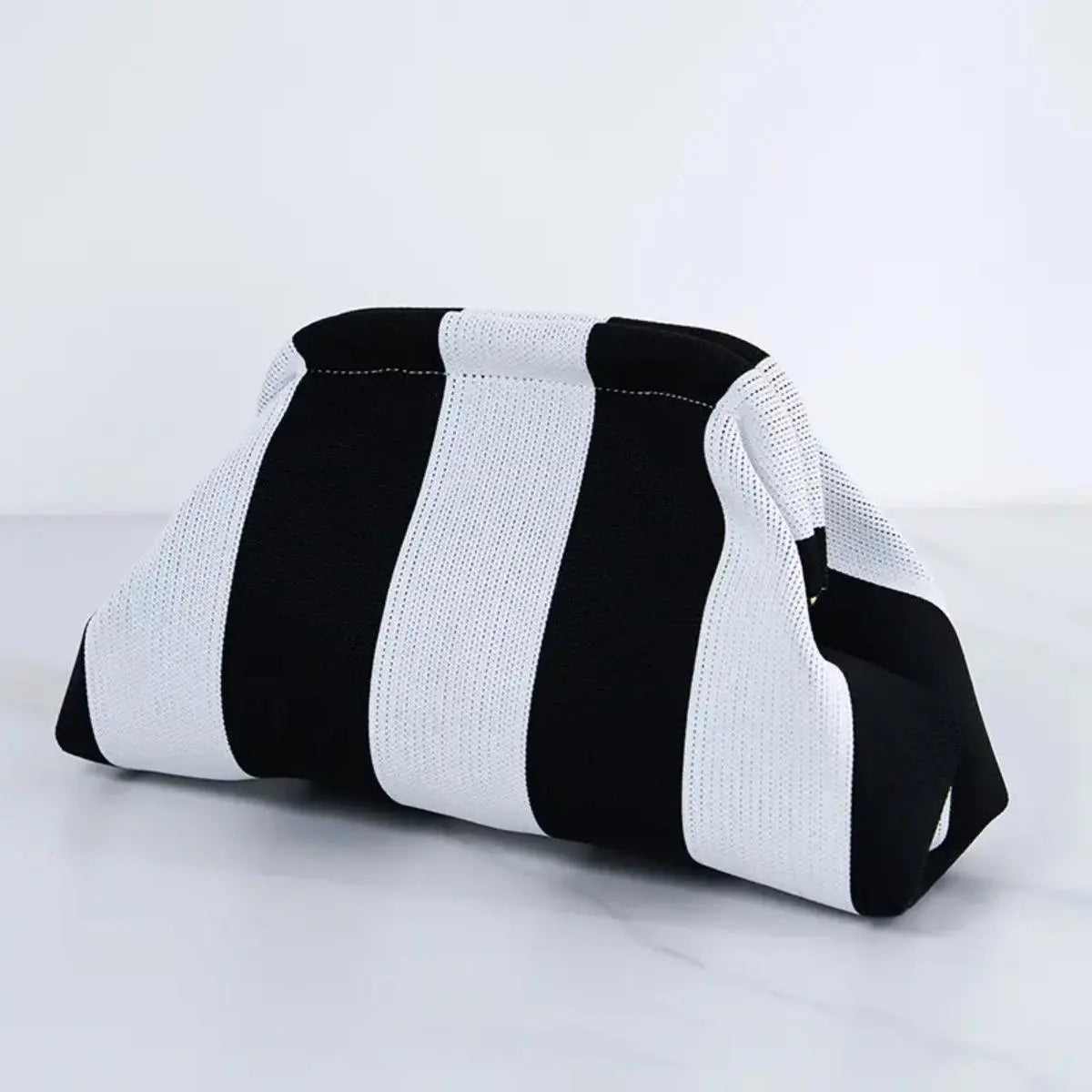 👜 Women’s Striped Crochet Clutch Bag – Lightweight Ruched Woven Makeup Pouch for Travel, Parties & Everyday Style ✨
